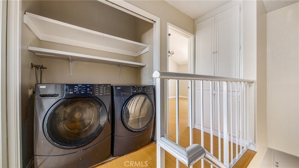 7422 Hazeltine Avenue - Photo 22