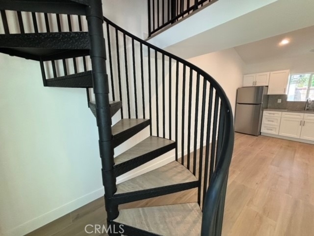7919 Bothwell - Photo 10