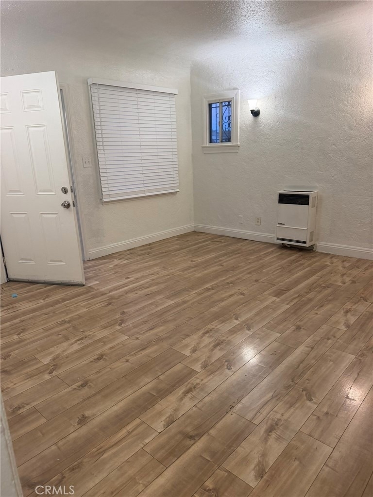 1500 W 60th Street - Photo 1