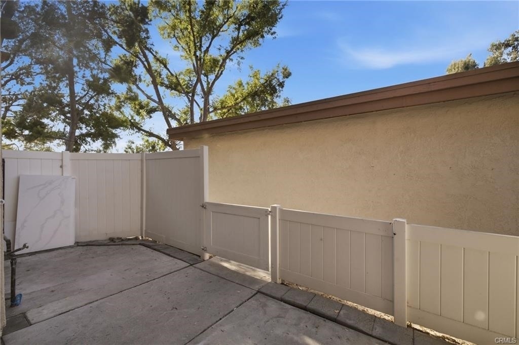 2351 Sutter Way - Photo 28