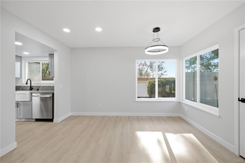 2351 Sutter Way - Photo 5