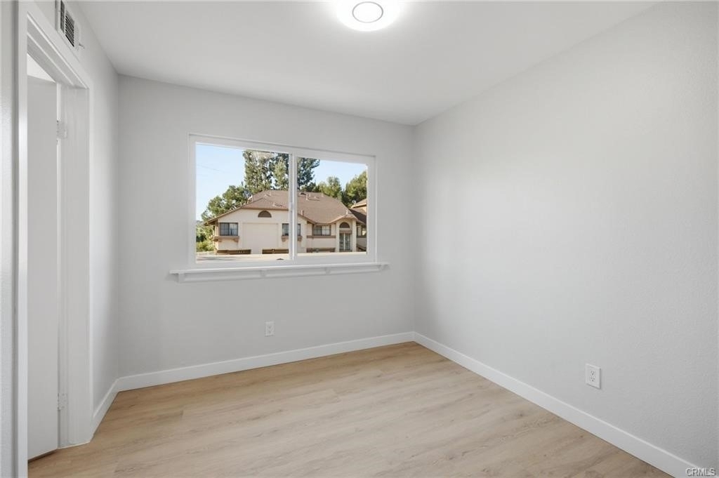 2351 Sutter Way - Photo 16
