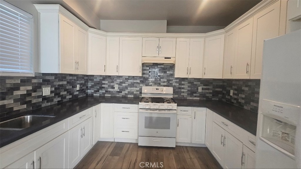 120 W 55th - Photo 3