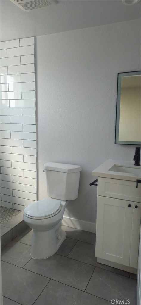 928 E 57th - Photo 12