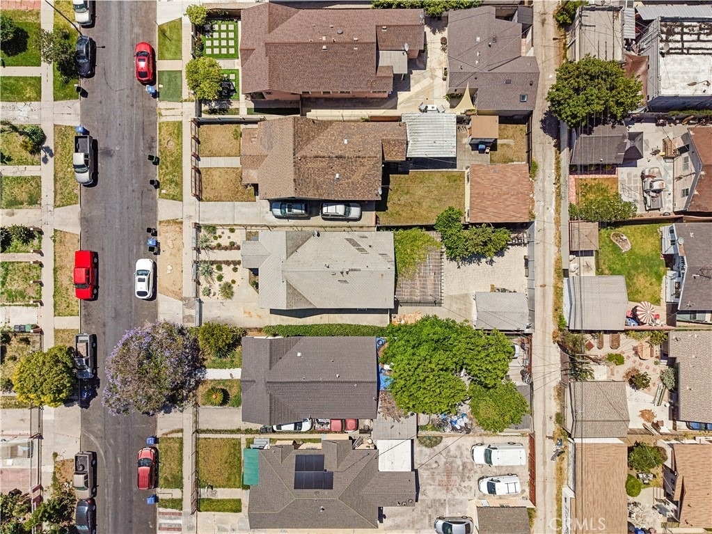 1849 W 38th Street - Photo 31