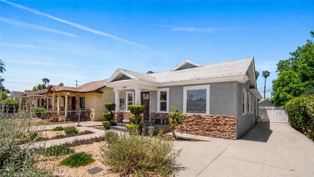 1849 W 38th Street - Photo 1