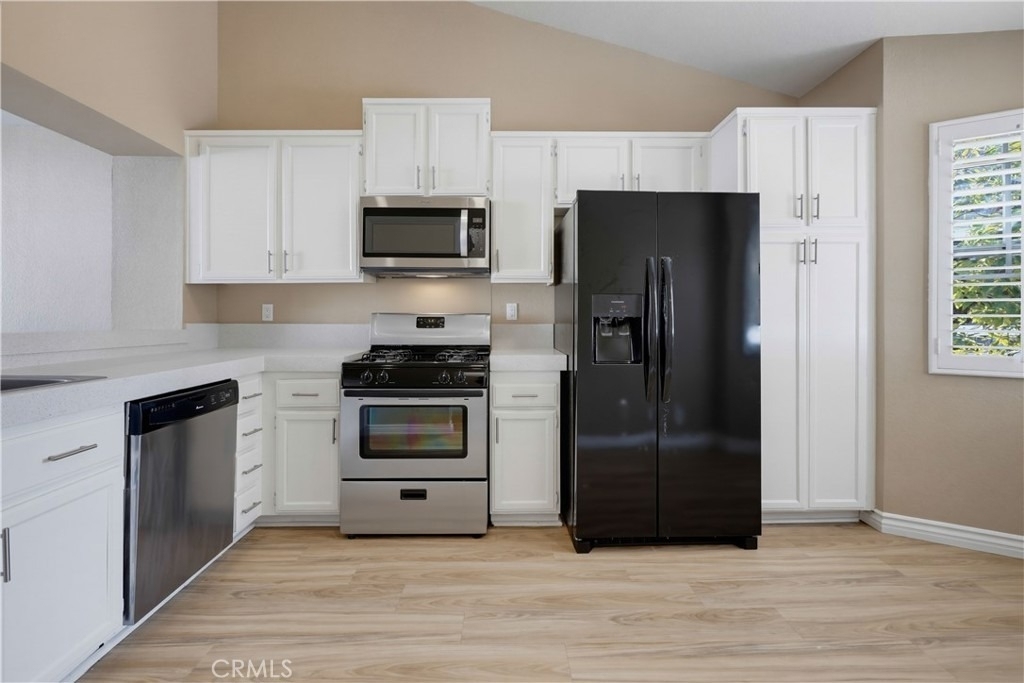 3740 South Bear Street - Photo 17