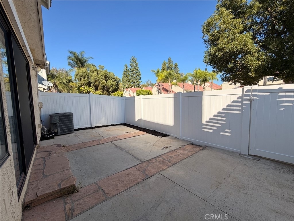 21172 Serra Vista - Photo 17