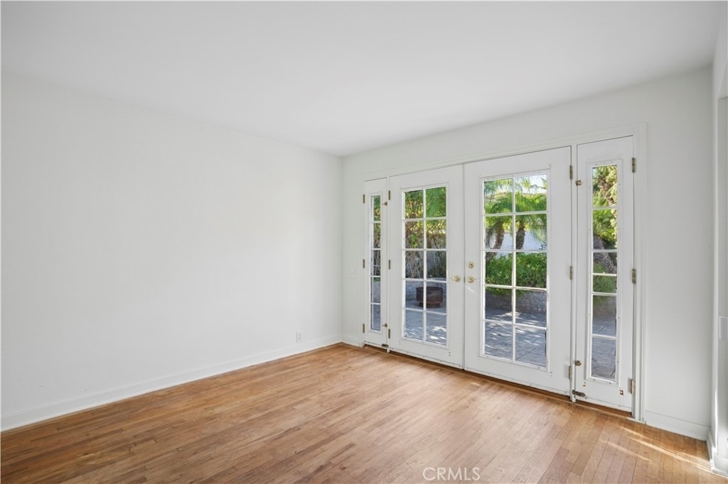 421 Catalina - Photo 5