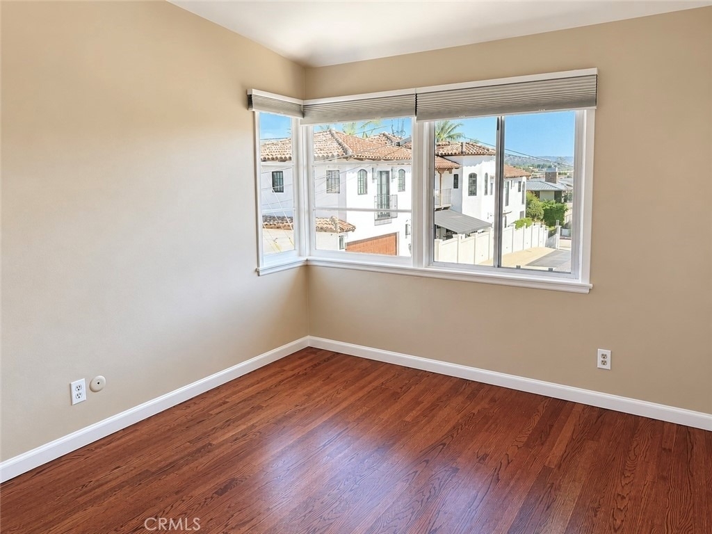 3708 1/2 Ocean Boulevard - Photo 10