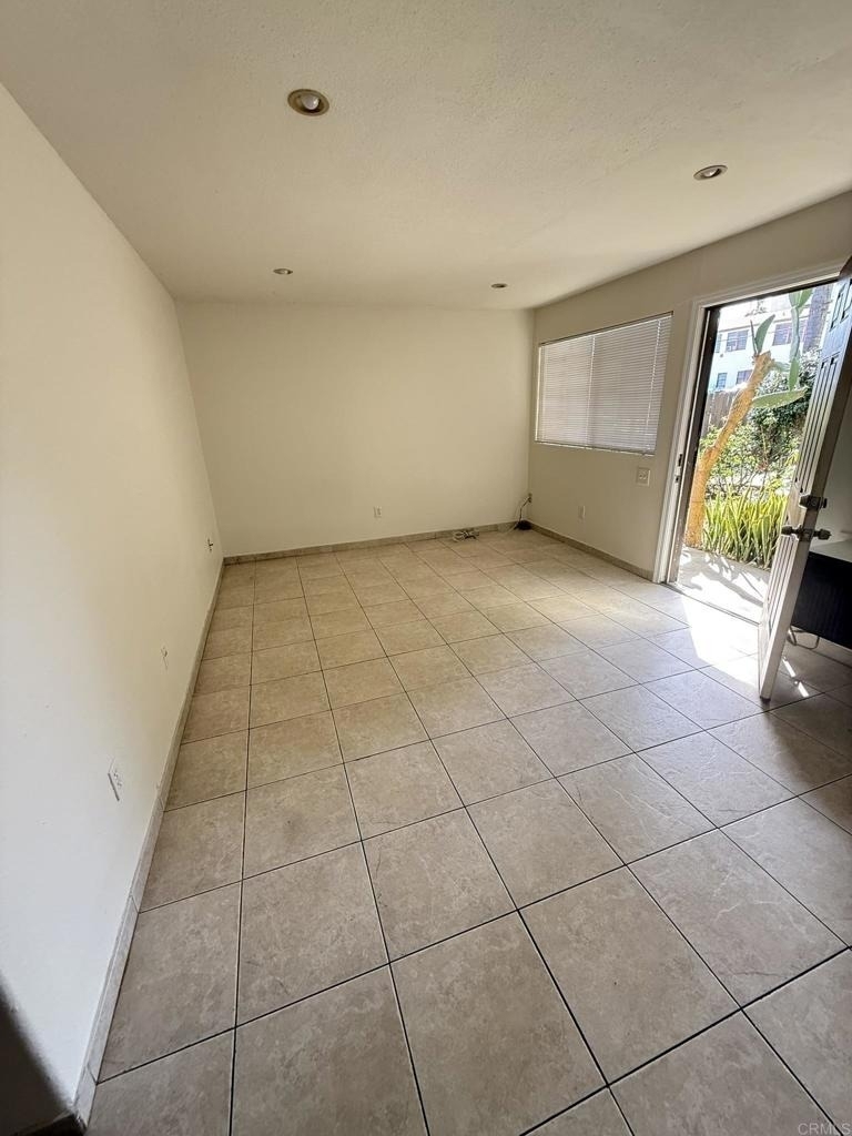 4120 Estrella Ave - Photo 7