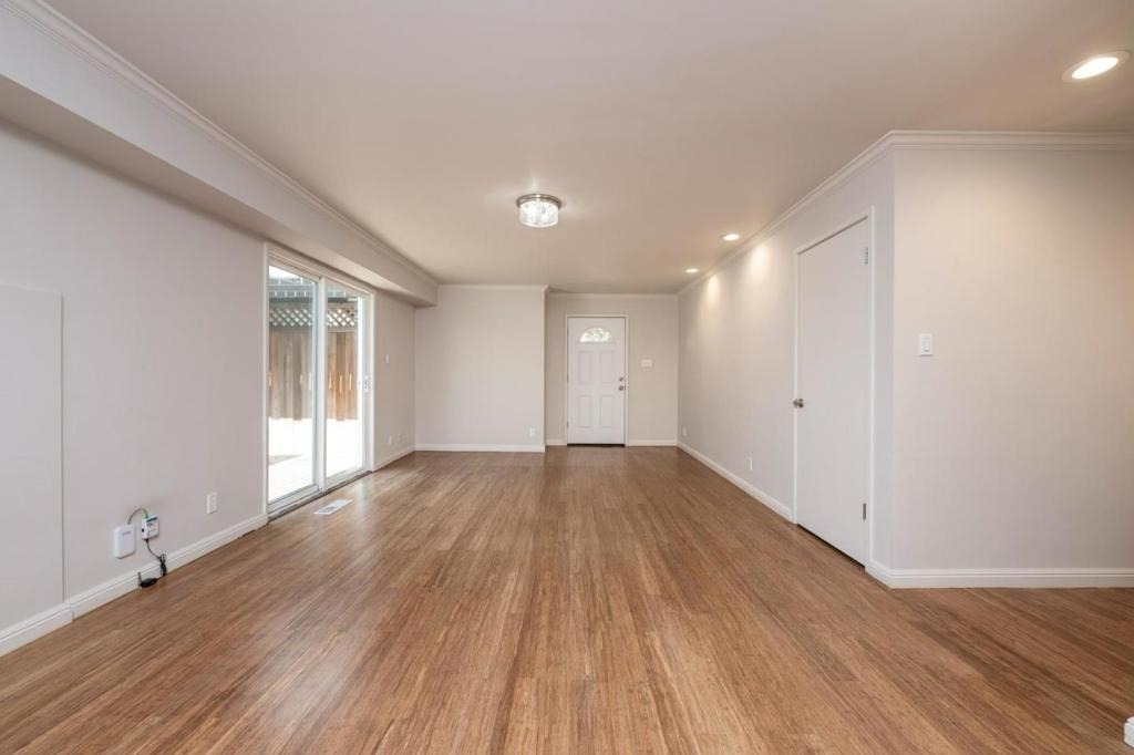 605 Highland Avenue - Photo 2