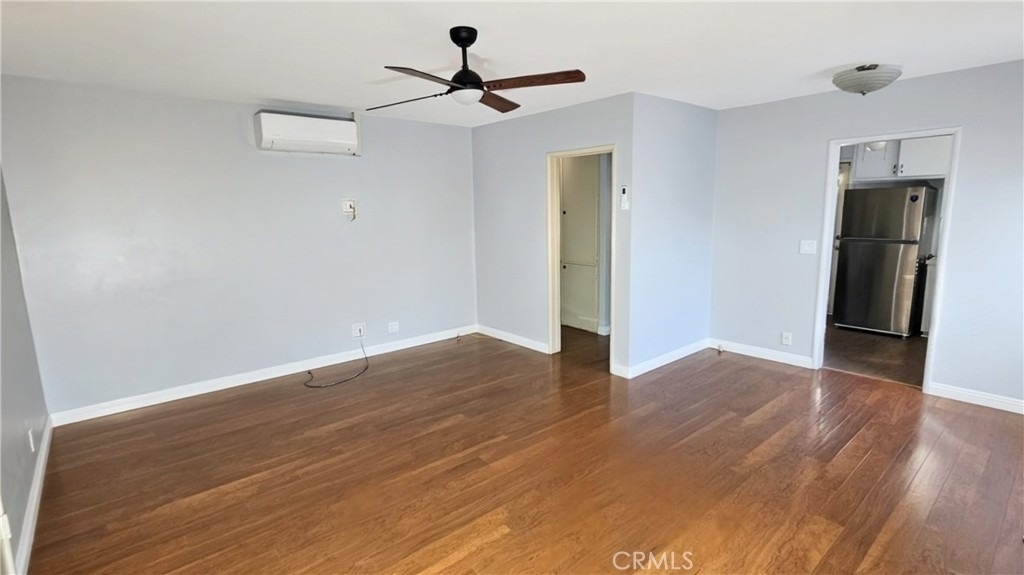 755 W Foothill - Photo 2