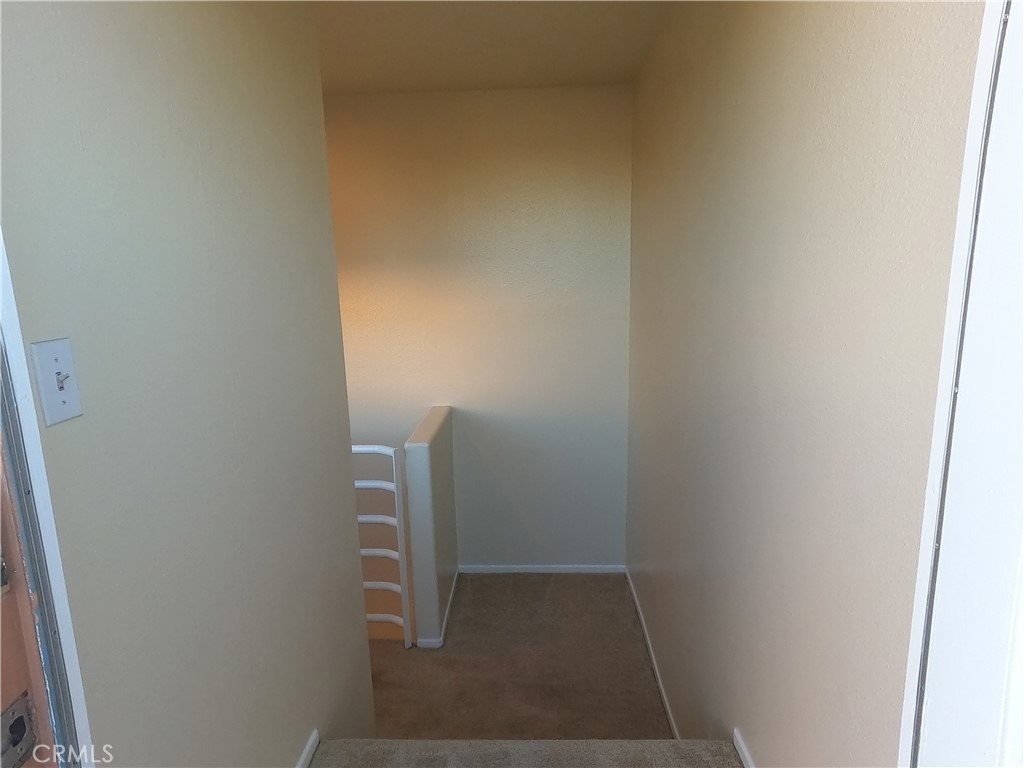 5060 Kester Avenue - Photo 20