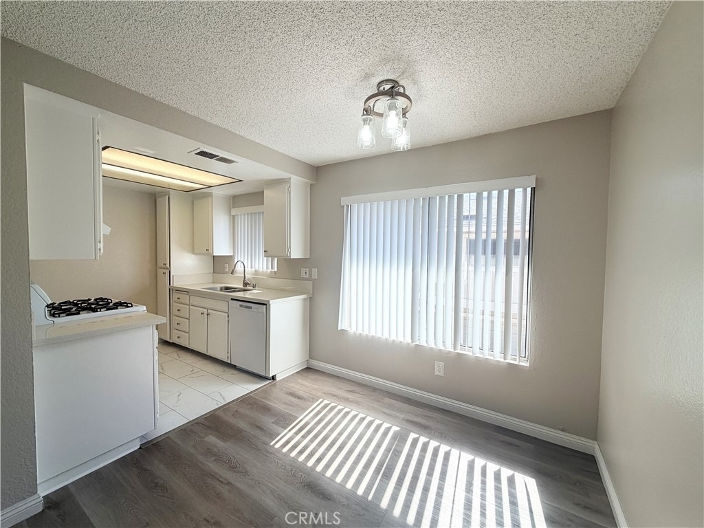 121 Wiseman Way - Photo 5