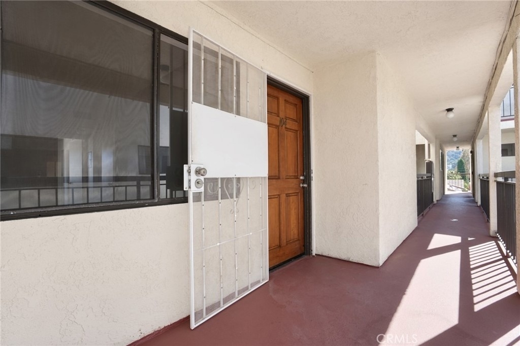 814 E Windsor Avenue - Photo 1