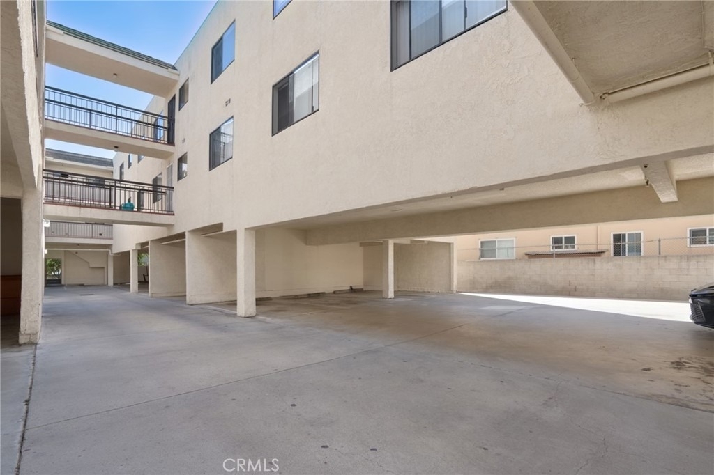 814 E Windsor Avenue - Photo 25