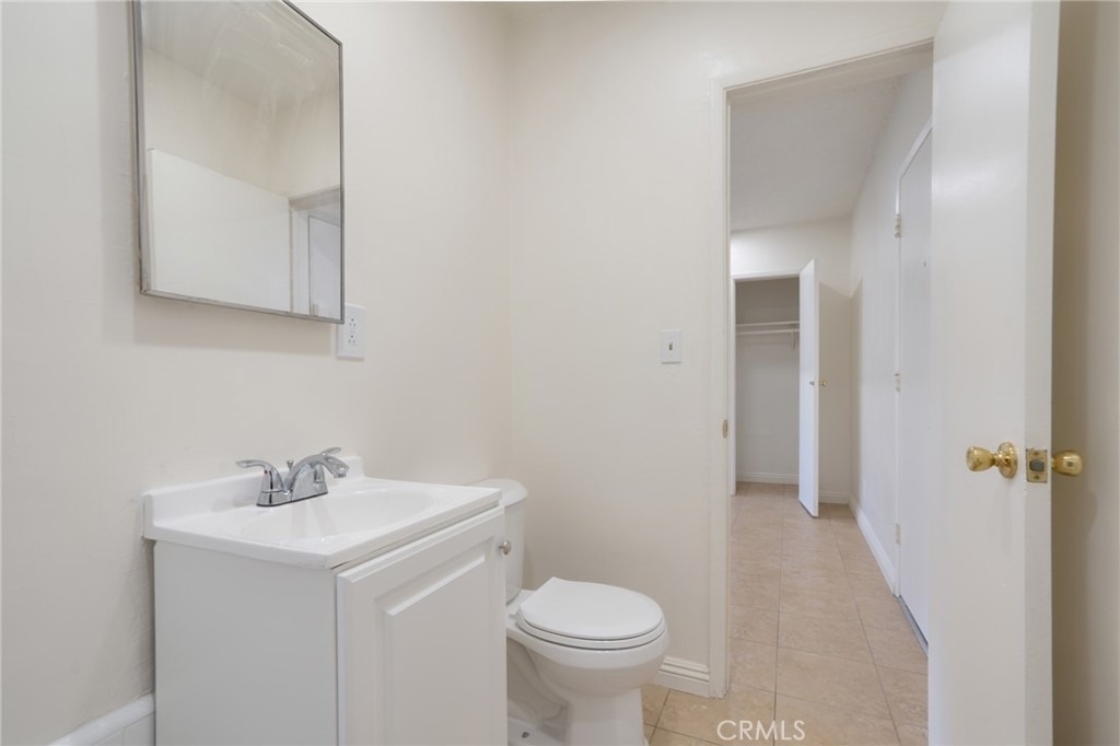 915 E Palmer Avenue - Photo 11