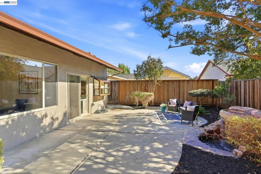 25 Tareyton Ct - Photo 43