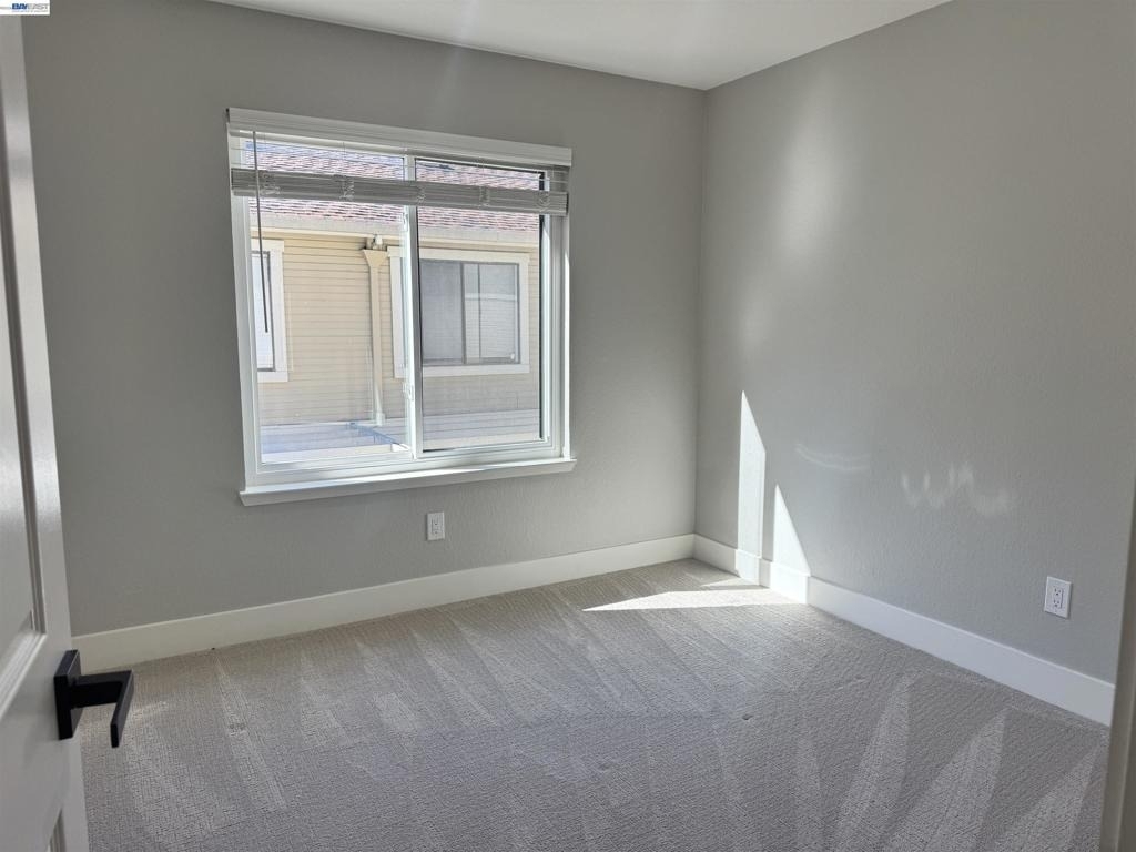 978 La Mesa Ter - Photo 15