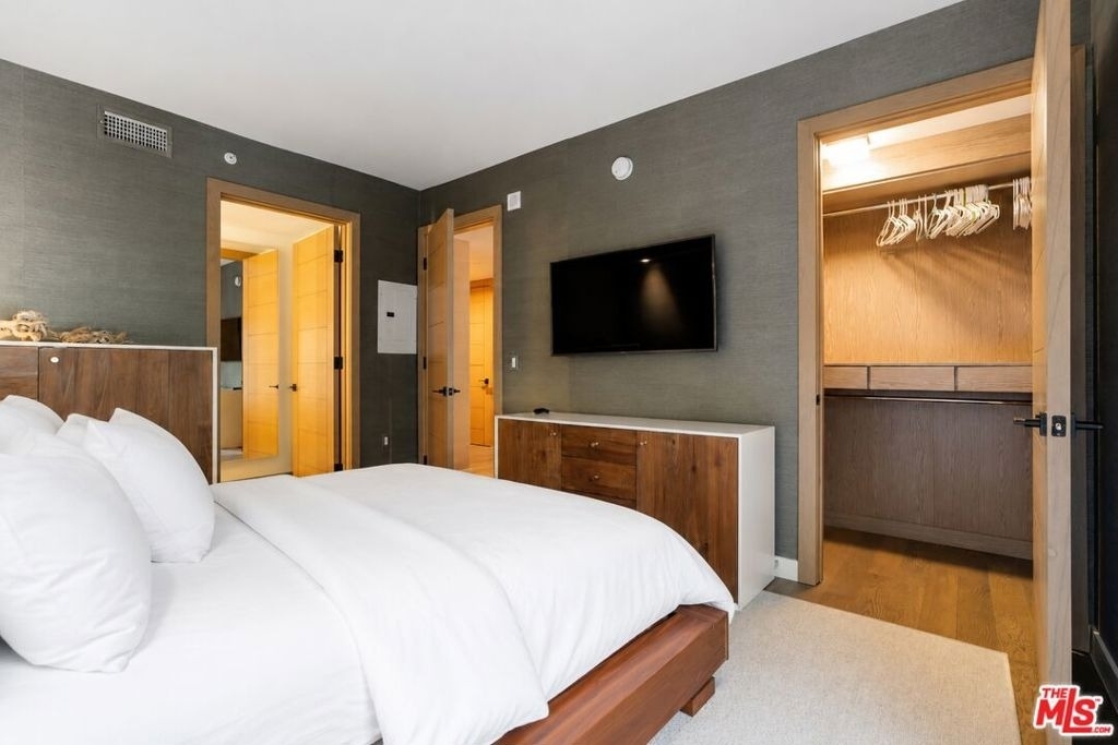 1755 Ocean Avenue - Photo 14