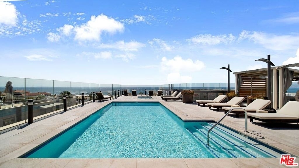 1755 Ocean Avenue - Photo 33