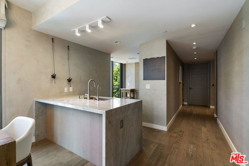 1755 Ocean Avenue - Photo 9