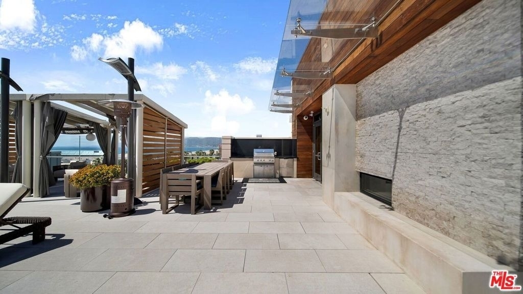1755 Ocean Avenue - Photo 34