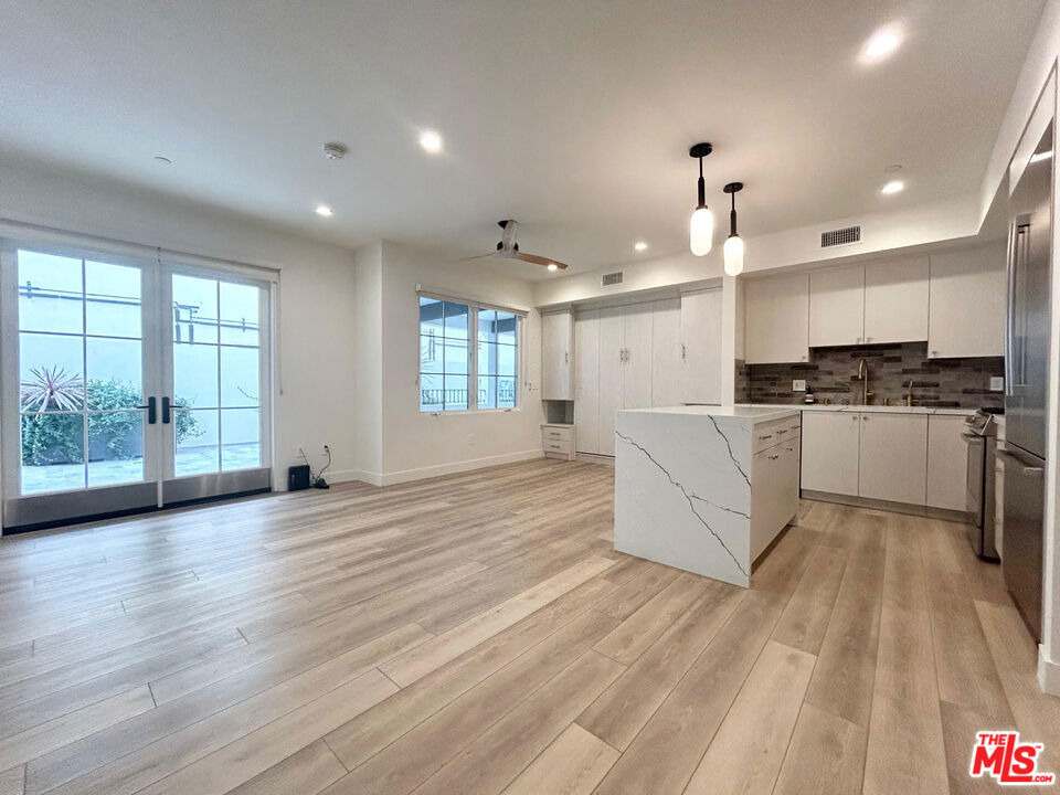 7914 Norton Avenue - Photo 2
