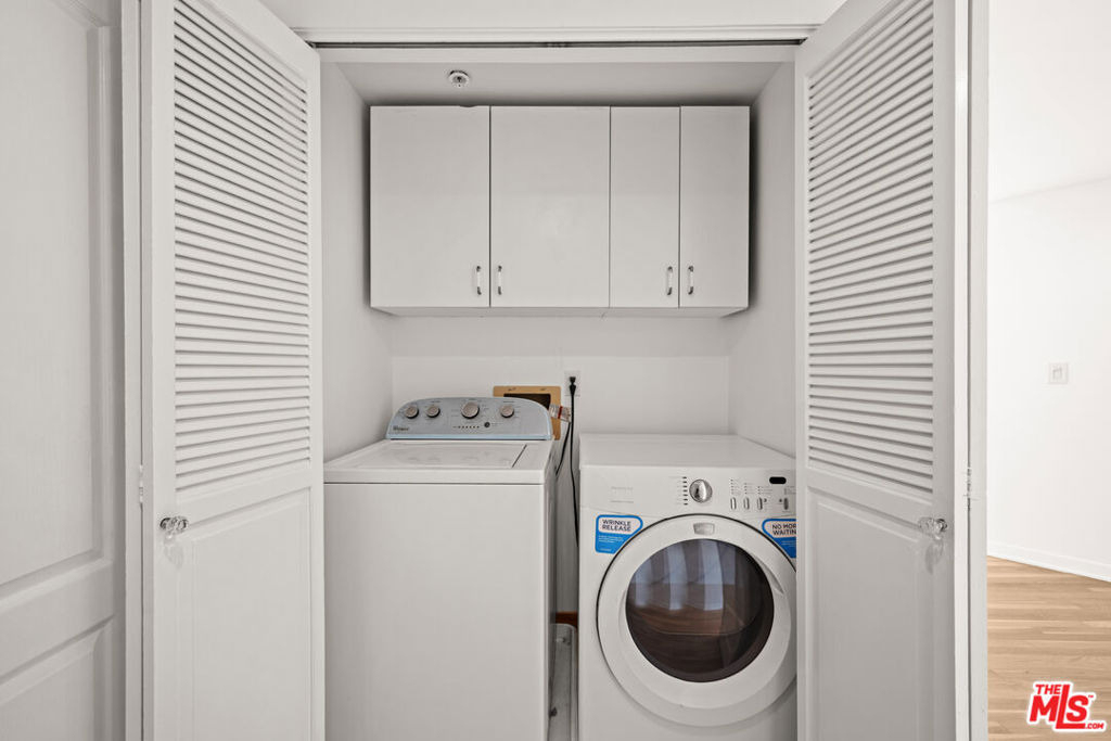 10555 Ashton Avenue - Photo 16