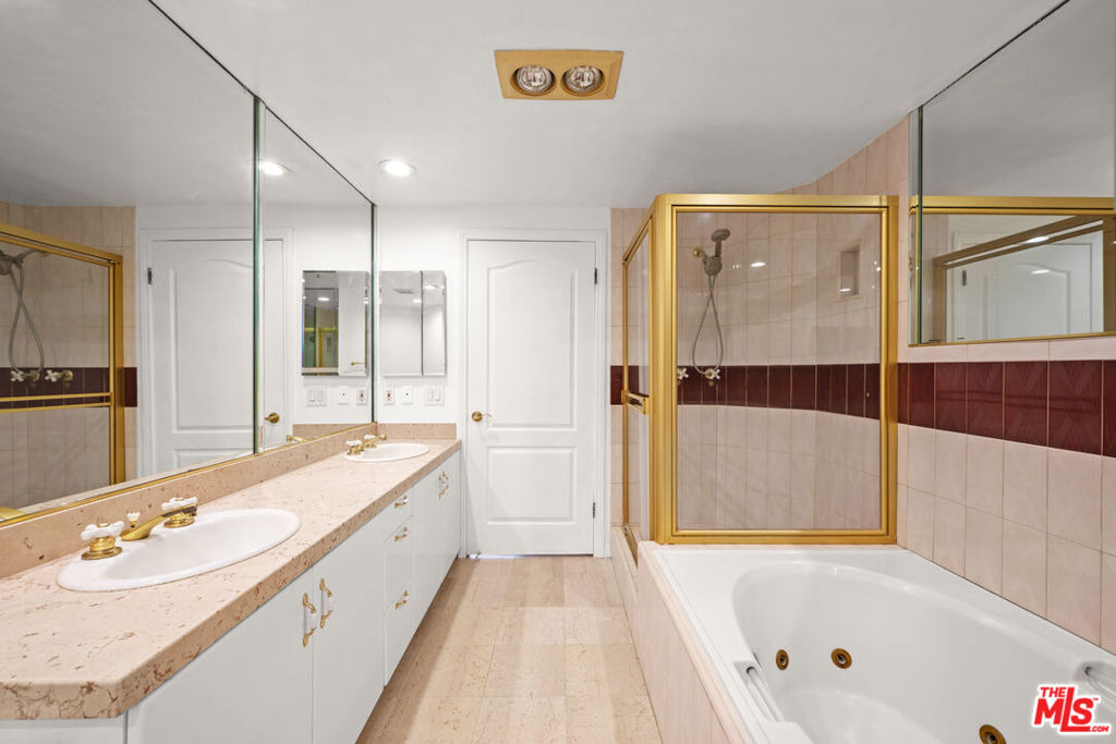 10555 Ashton Avenue - Photo 13
