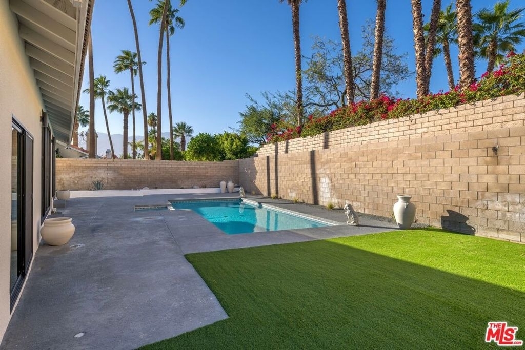 70895 Ironwood Drive - Photo 13