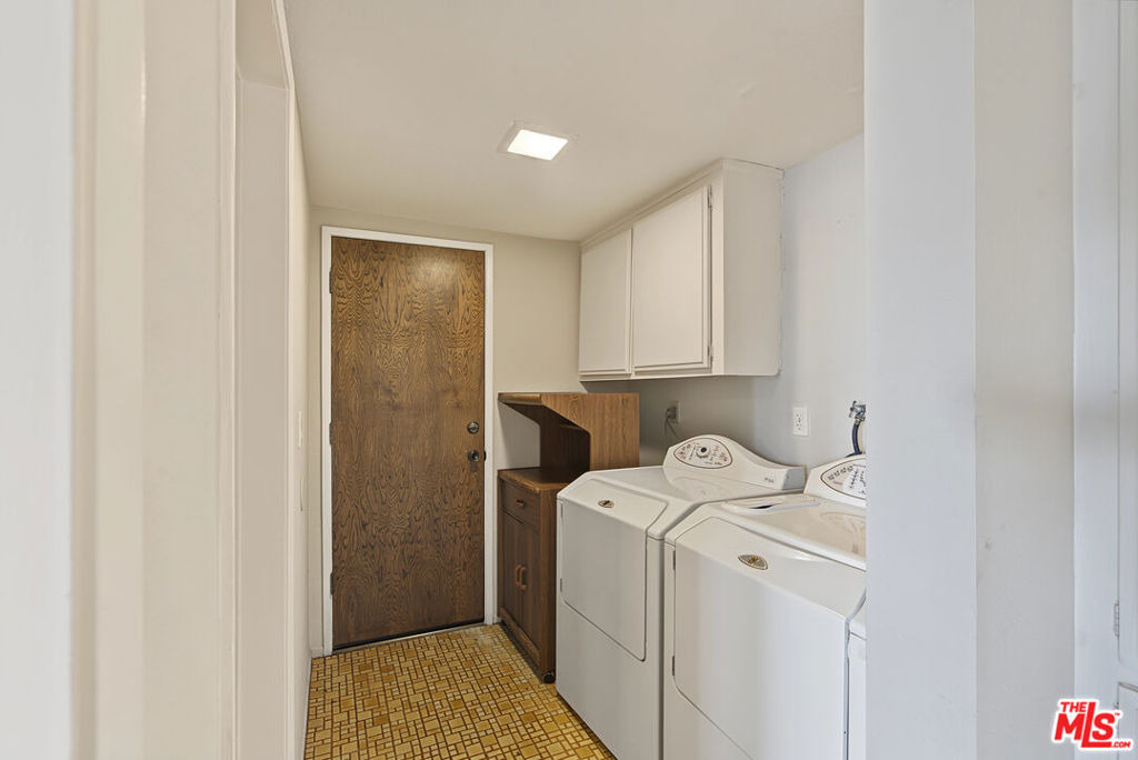 4238 Mesa Street - Photo 44
