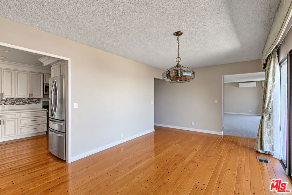 4238 Mesa Street - Photo 18