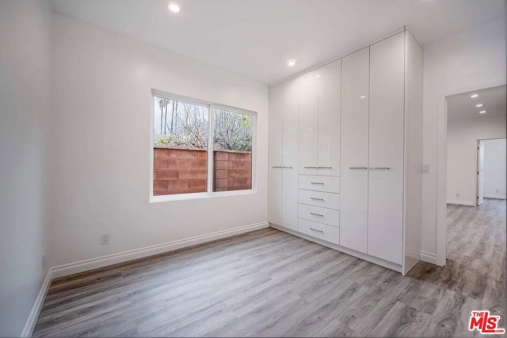 1350 Western Avenue - Photo 7