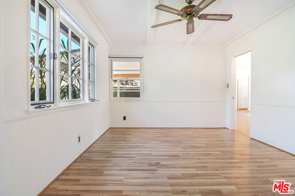 3646 Stoner Avenue - Photo 24