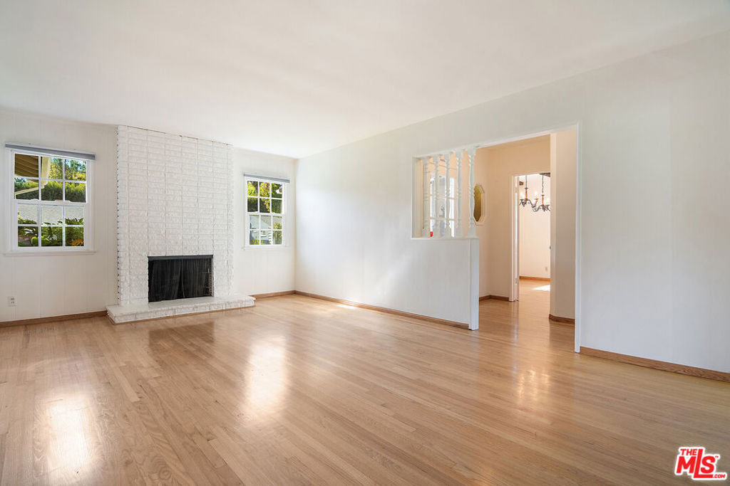 3646 Stoner Avenue - Photo 5