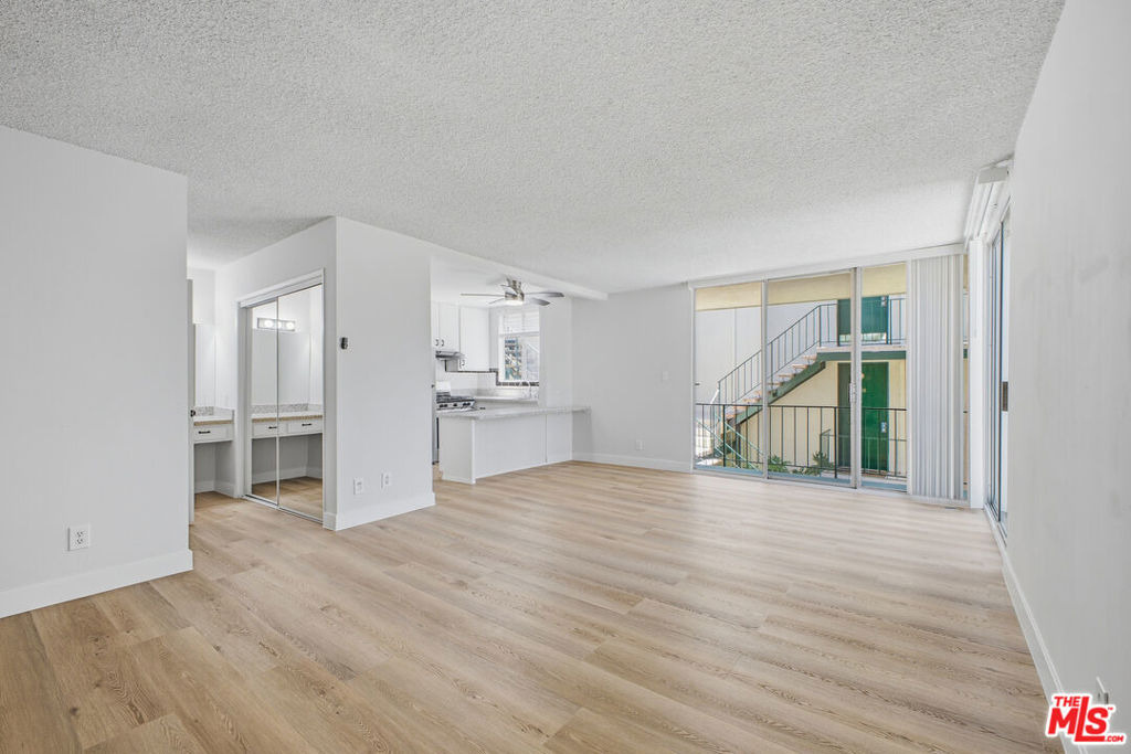 1353 S Carmelina Avenue - Photo 3