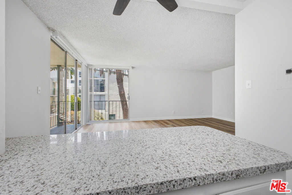 1353 S Carmelina Avenue - Photo 12