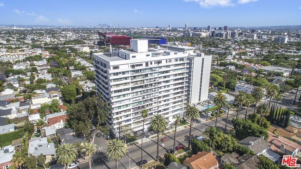 838 N Doheny Drive - Photo 14