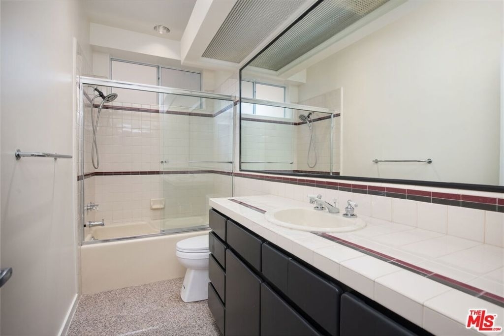 1927 Glendon Avenue - Photo 21
