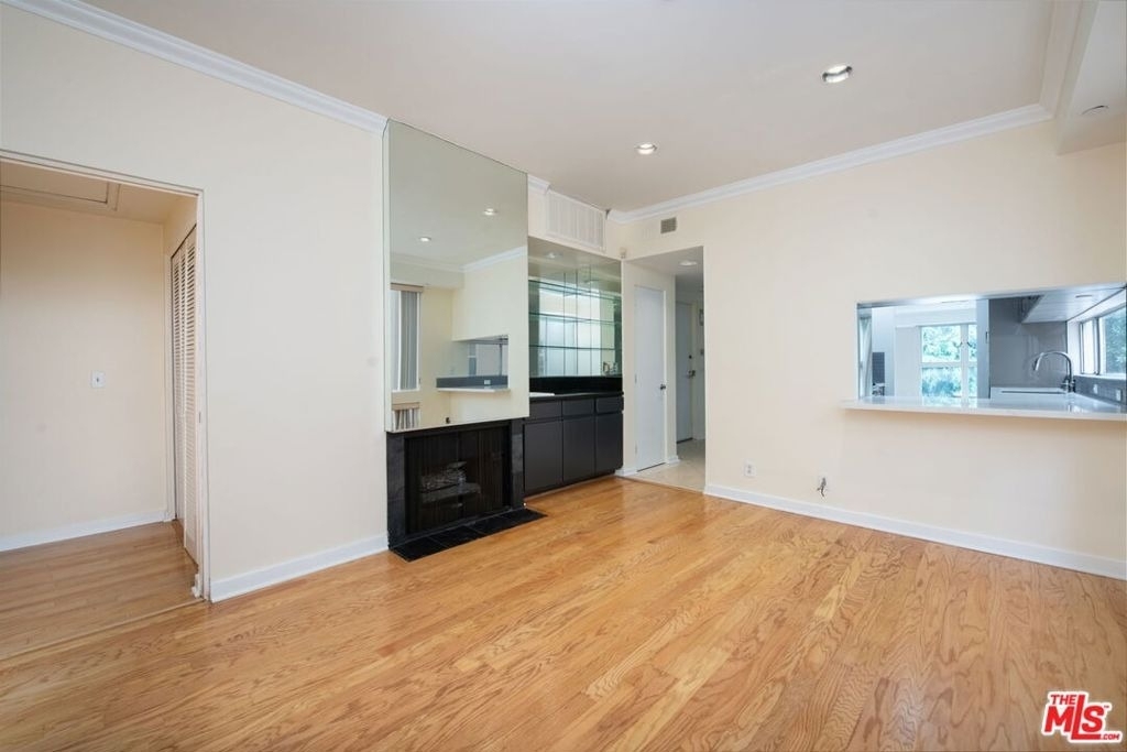 1927 Glendon Avenue - Photo 10