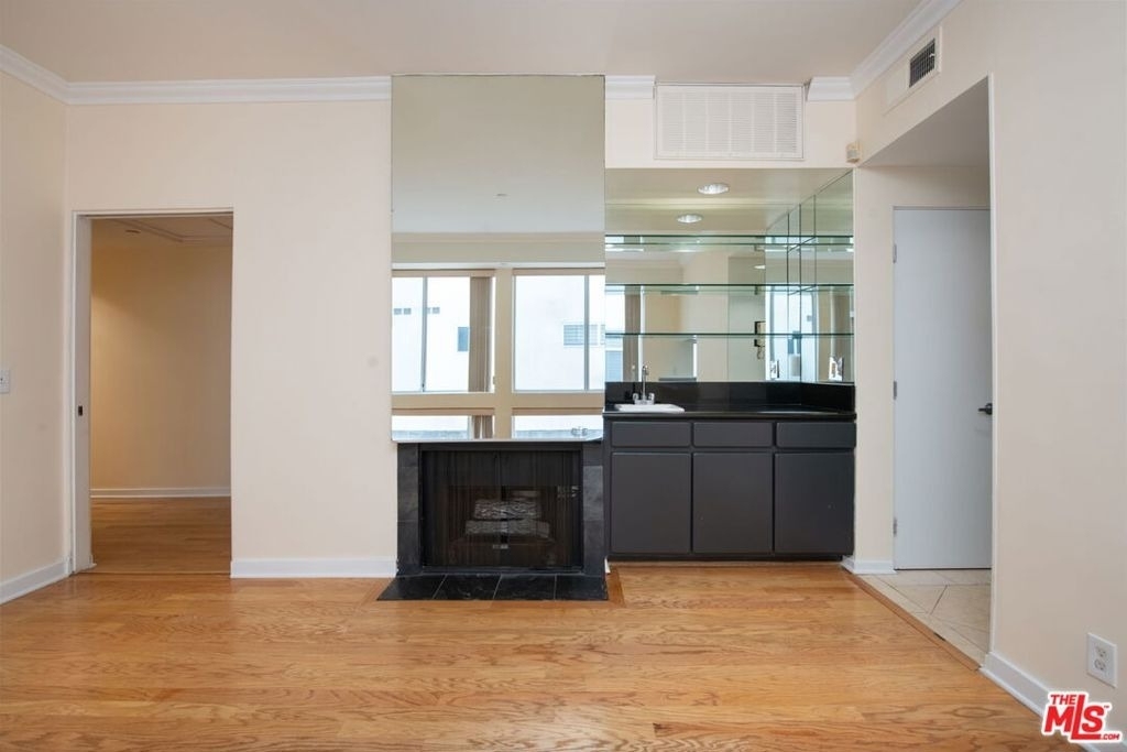 1927 Glendon Avenue - Photo 11