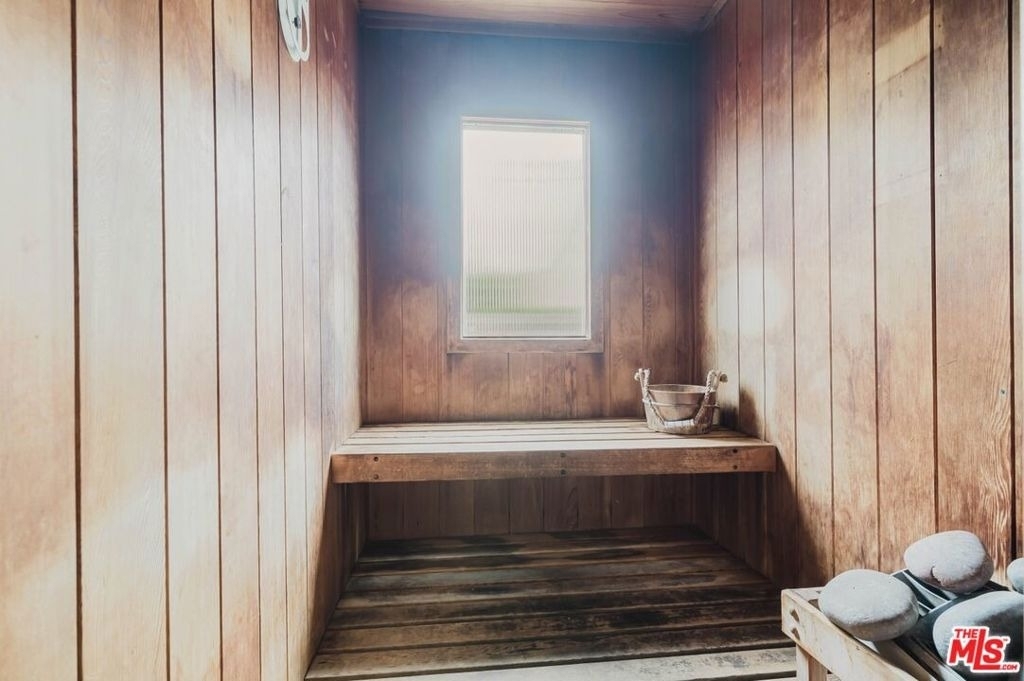 2721 2nd Street - Photo 26
