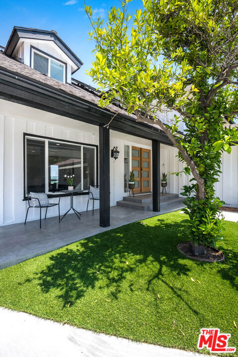 6426 Ellenview Avenue - Photo 3