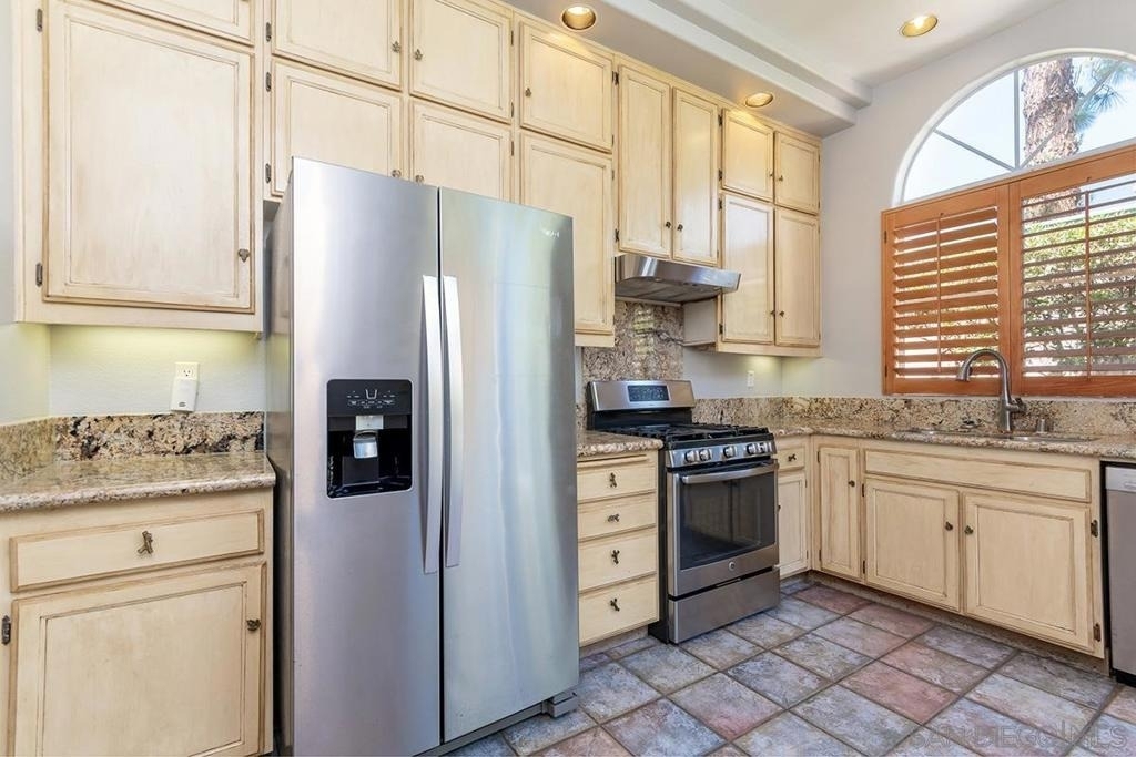 12912 Carmel Creek Rd - Photo 11