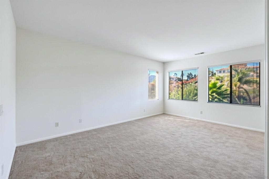 4674 Meadow Dr - Photo 11