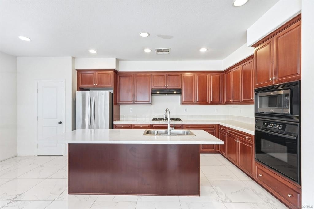 4674 Meadow Dr - Photo 7