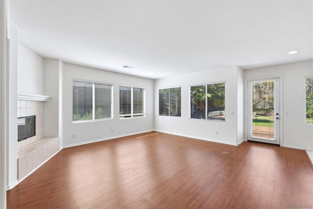 4674 Meadow Dr - Photo 8