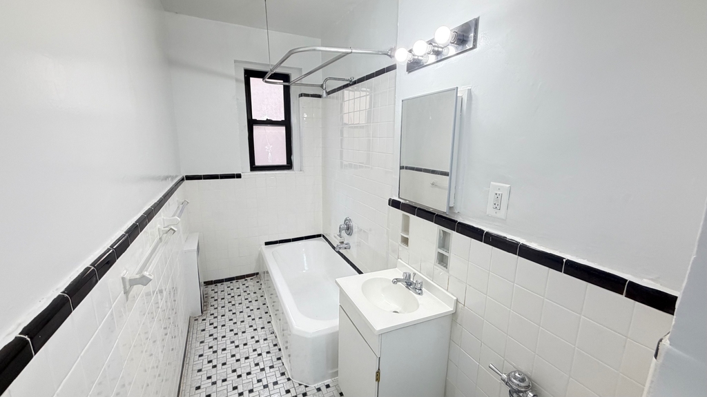 35-55 73rd Street - Photo 18